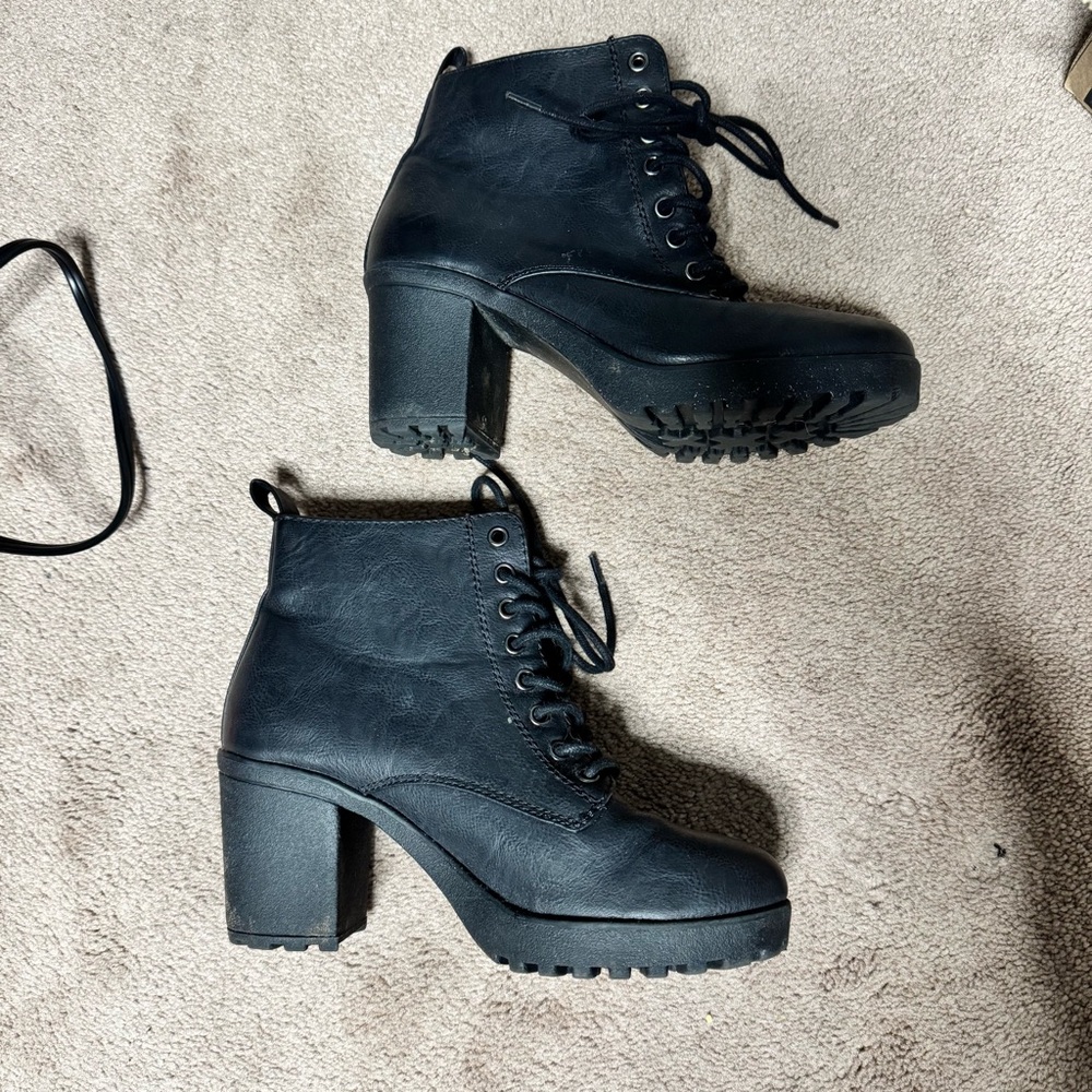 Women's Black Lace-Up Ankle Boots